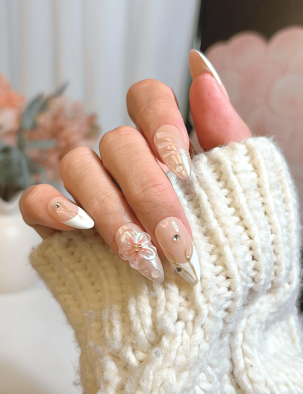 Golden Petal Veil – Medium Almond