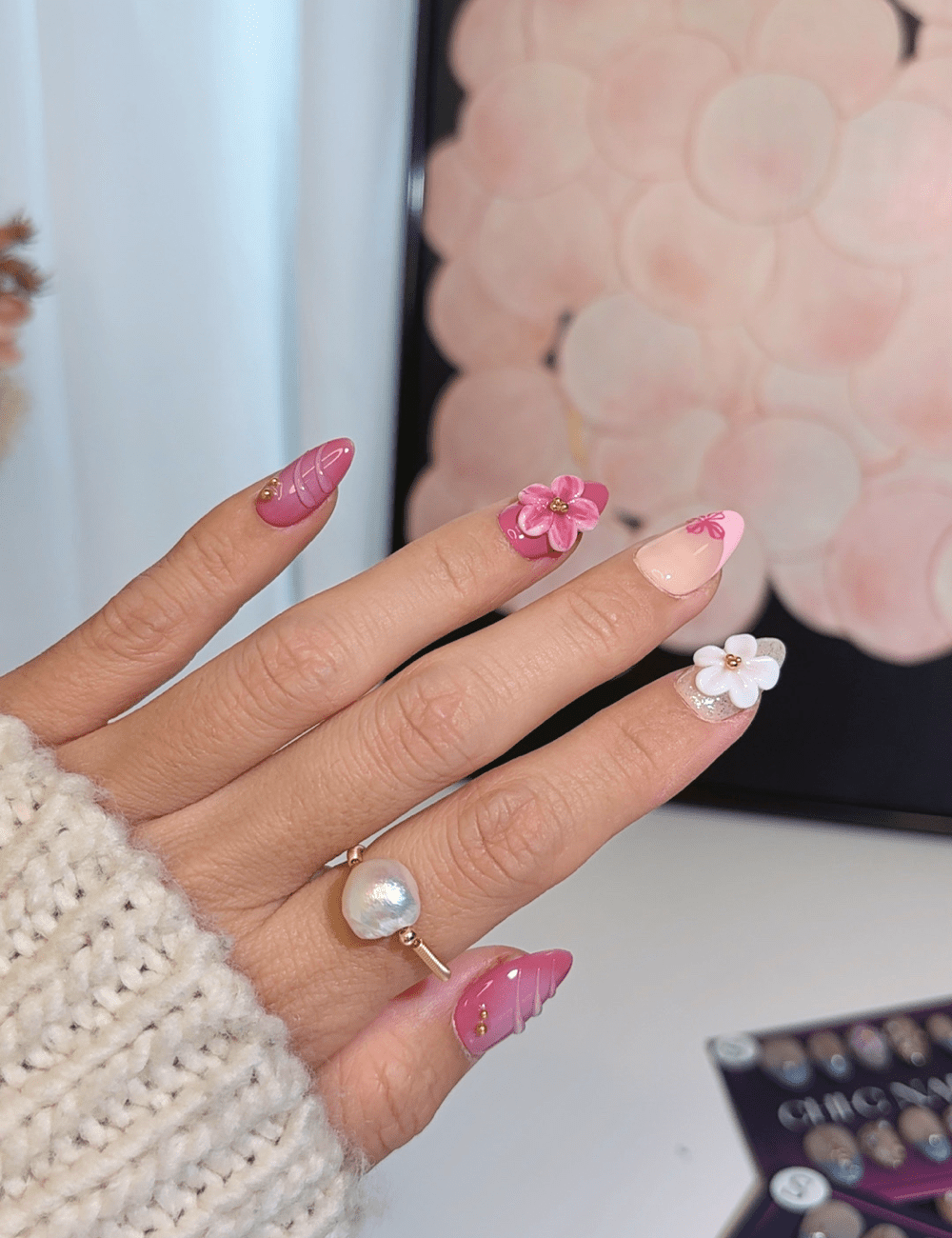 Berry Bloom & Petal Art – Short Almond