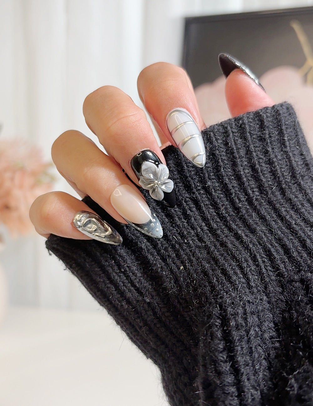 Monochrome Bloom – Black & Grey 3D Floral Press-On Nails (Medium Almond)