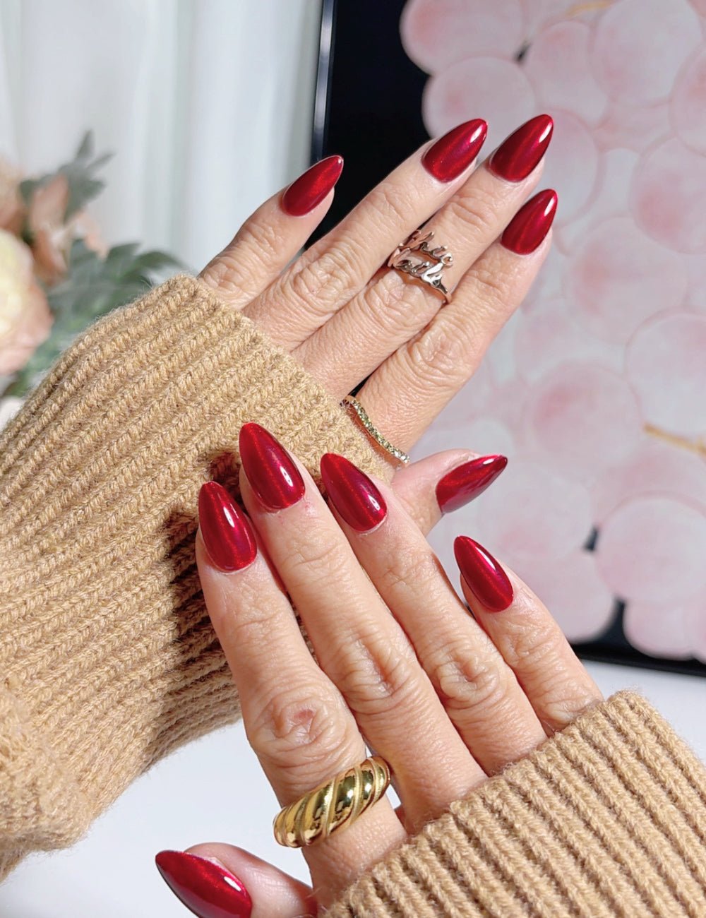 Deep Ruby Red Press-On Nails – Short Almond Glossy Finish