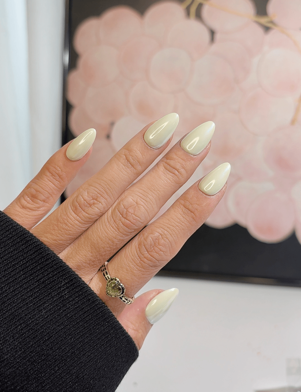Cream White Press-On Nails