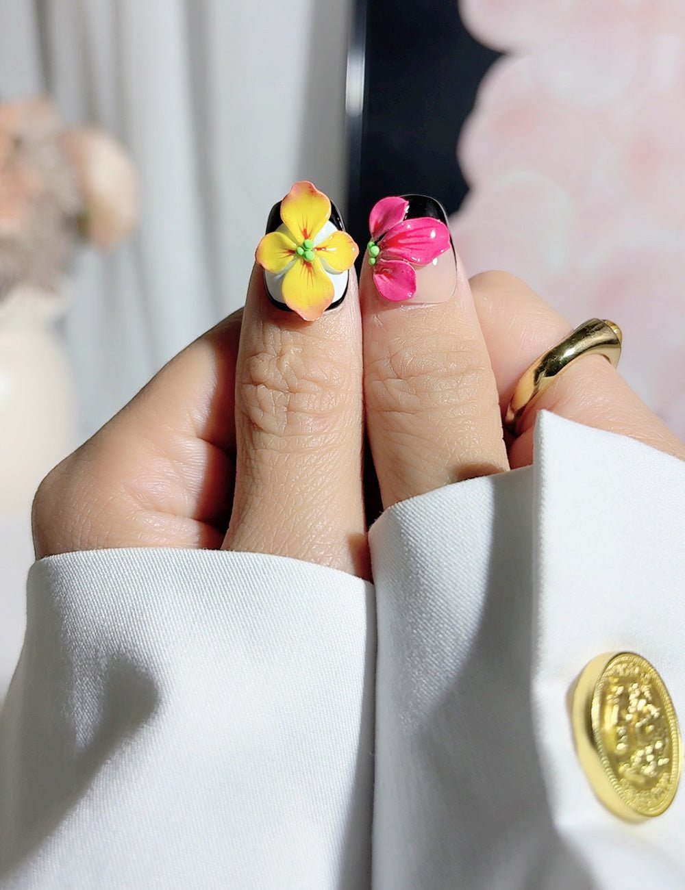 Vivid Bloom 3D Mixed Press-On Nails – Bold Colour Set