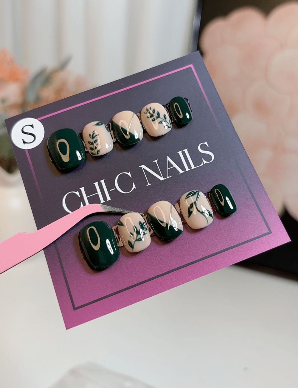 Botanical Green & Gold Detail – Short Square