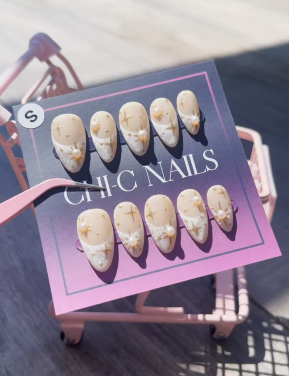 Twilight Bows – 3D Star & Ribbon Cream Nails