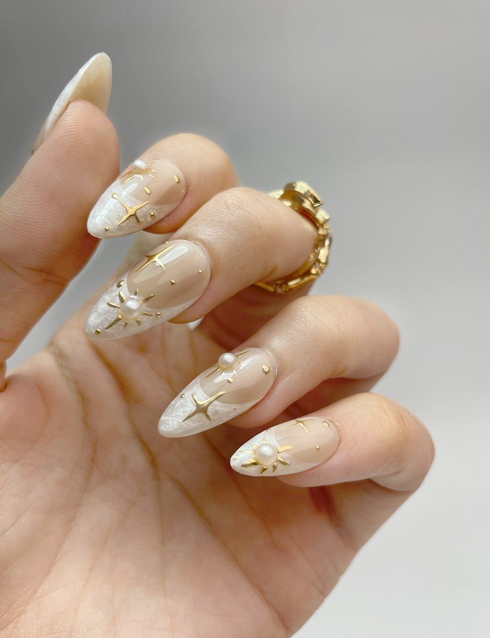Starlit Pearl Press-On Nails – Milky Nude & Gold Star Design