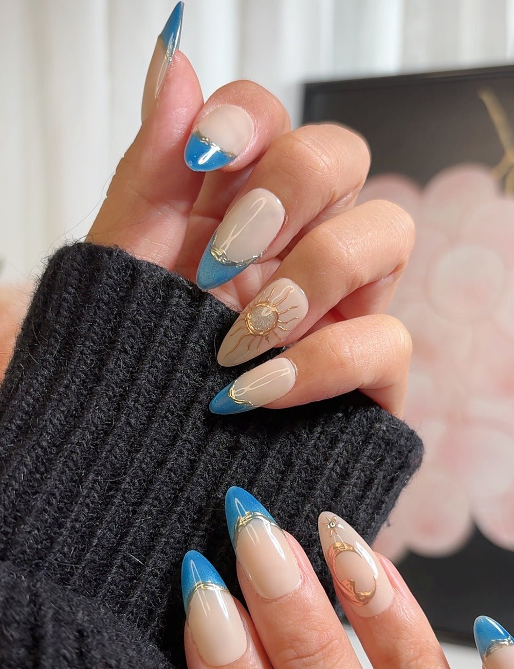Solar Coast – Blue French Tip Press-On Nails with Sun Charm (Medium Almond)