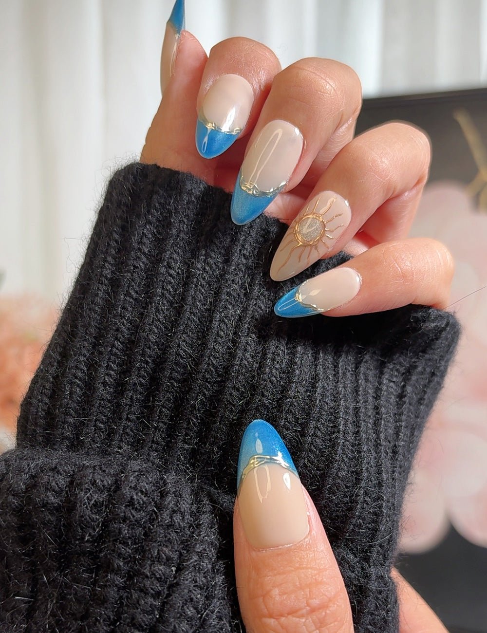 Solar Coast – Blue French Tip Press-On Nails with Sun Charm (Medium Almond)