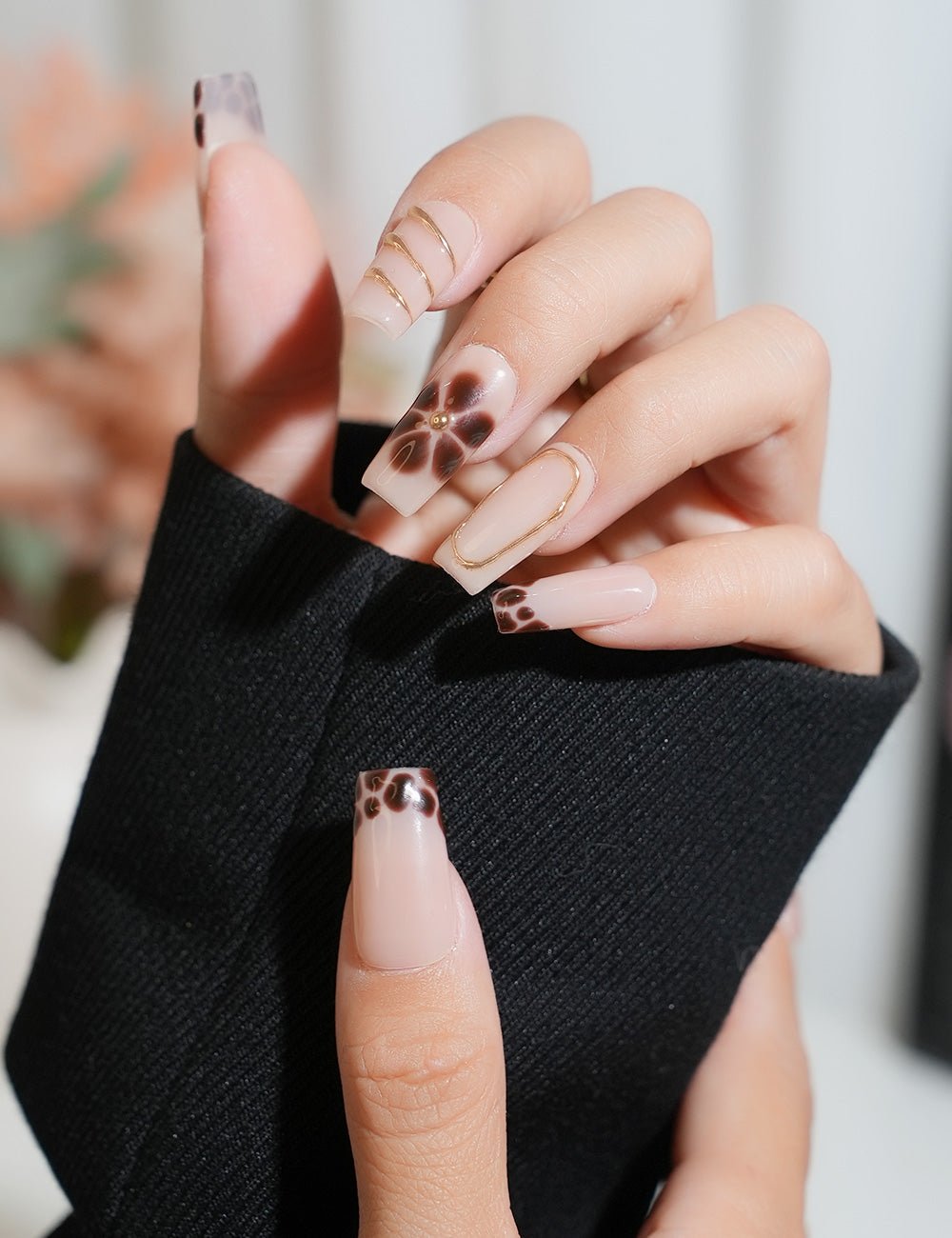 Brown Floral Press-On Nails – Square Shape with Gold Wire Art & Glossy Finish