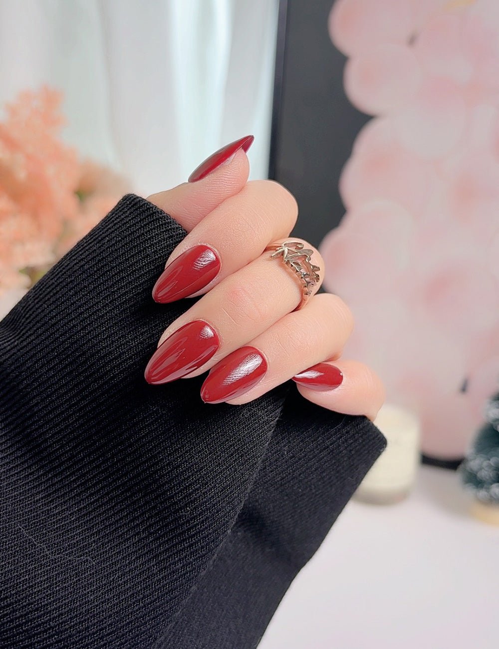 Burgundy Press On Nails with Glue, Short Almond, Solid Color Fake Nails, Handmade Glossy Nails