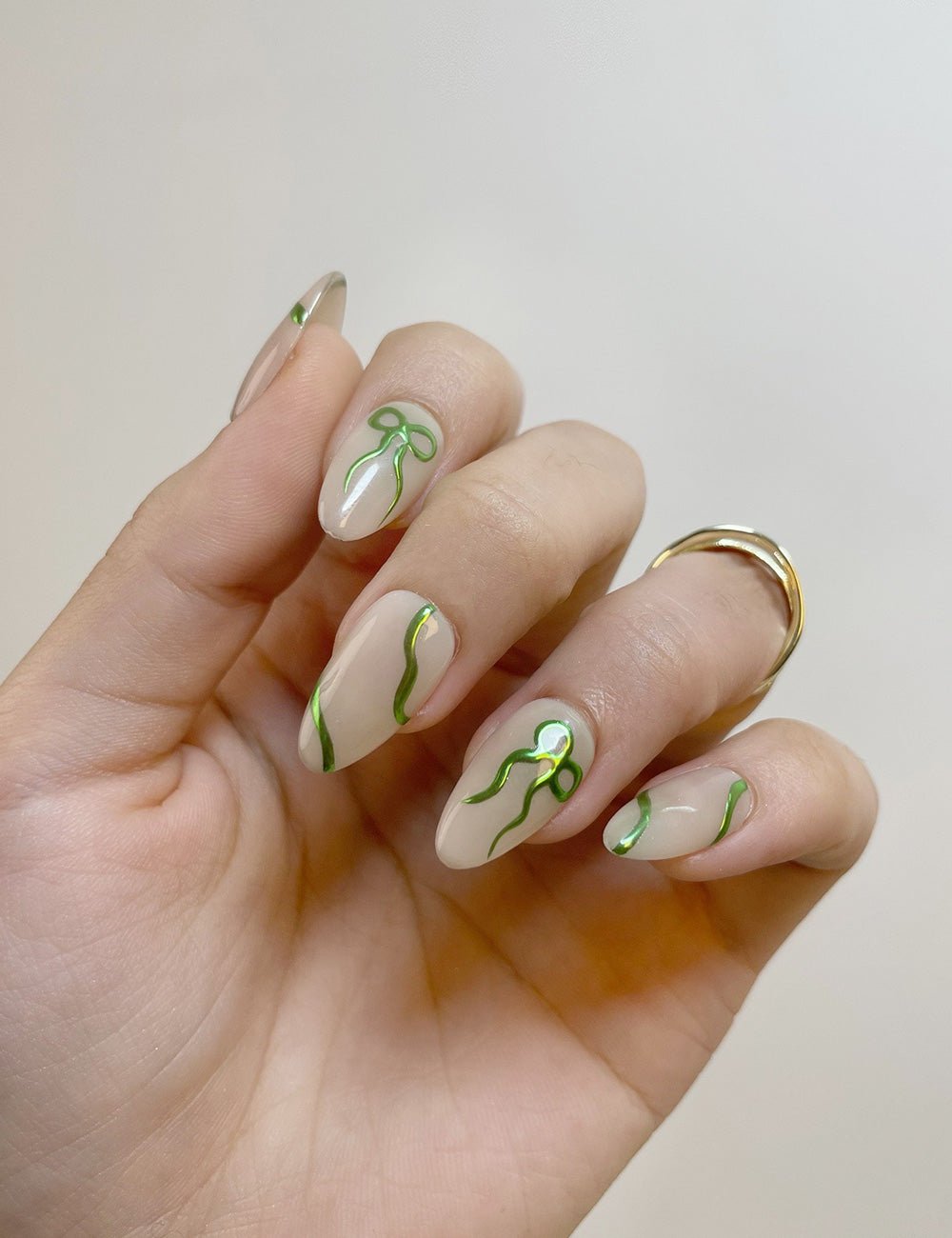 Lime Line Press-On Nails – Glossy Green Ribbon on Nude Base