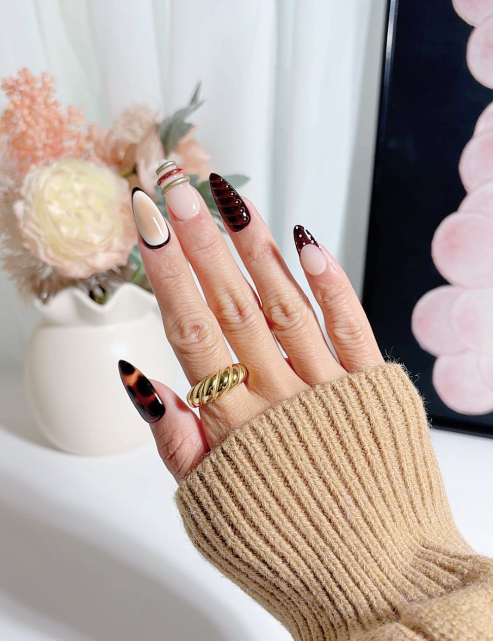 Dark Mocha Chocolate 3D Swirl & Gold Ring Press On Nails | Medium Almond Luxury Edition