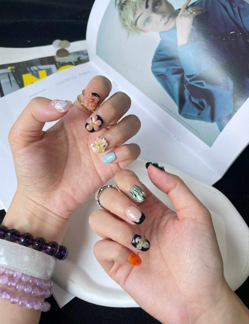 Mini Bloom Short Press-On Nails | Cute Floral Korean Nail Set Product Description
