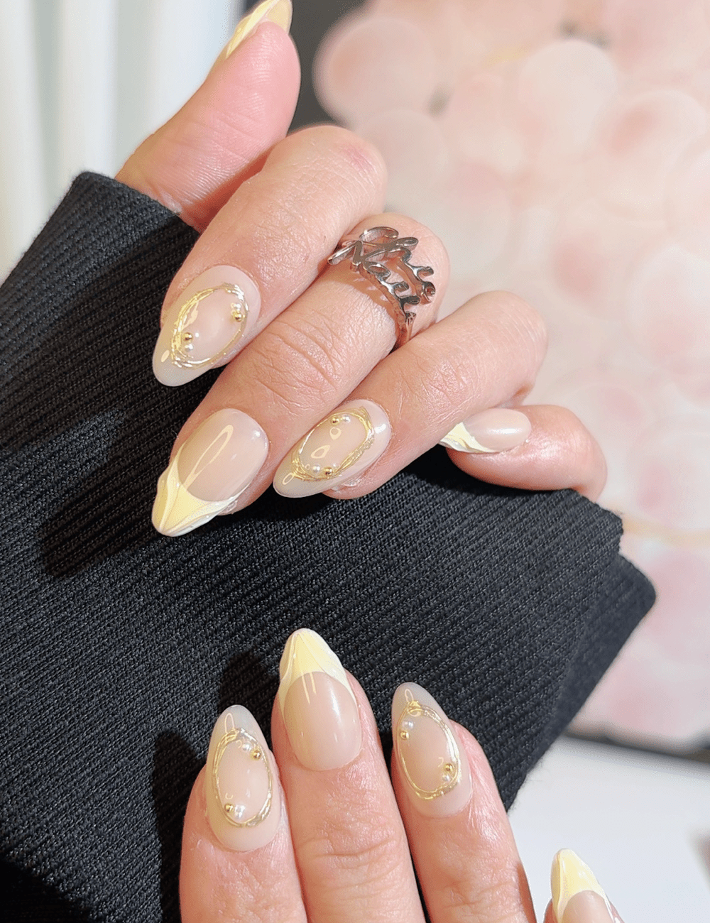 Taupe & Lemon French Press-On Nails – Gold Chain Accents | CHICNAILS