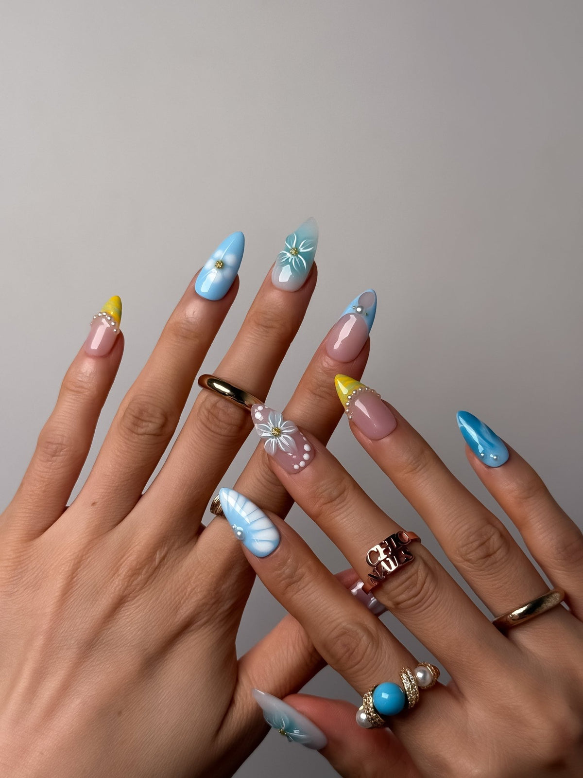 Azure Bloom Medium Almond Press On Nails