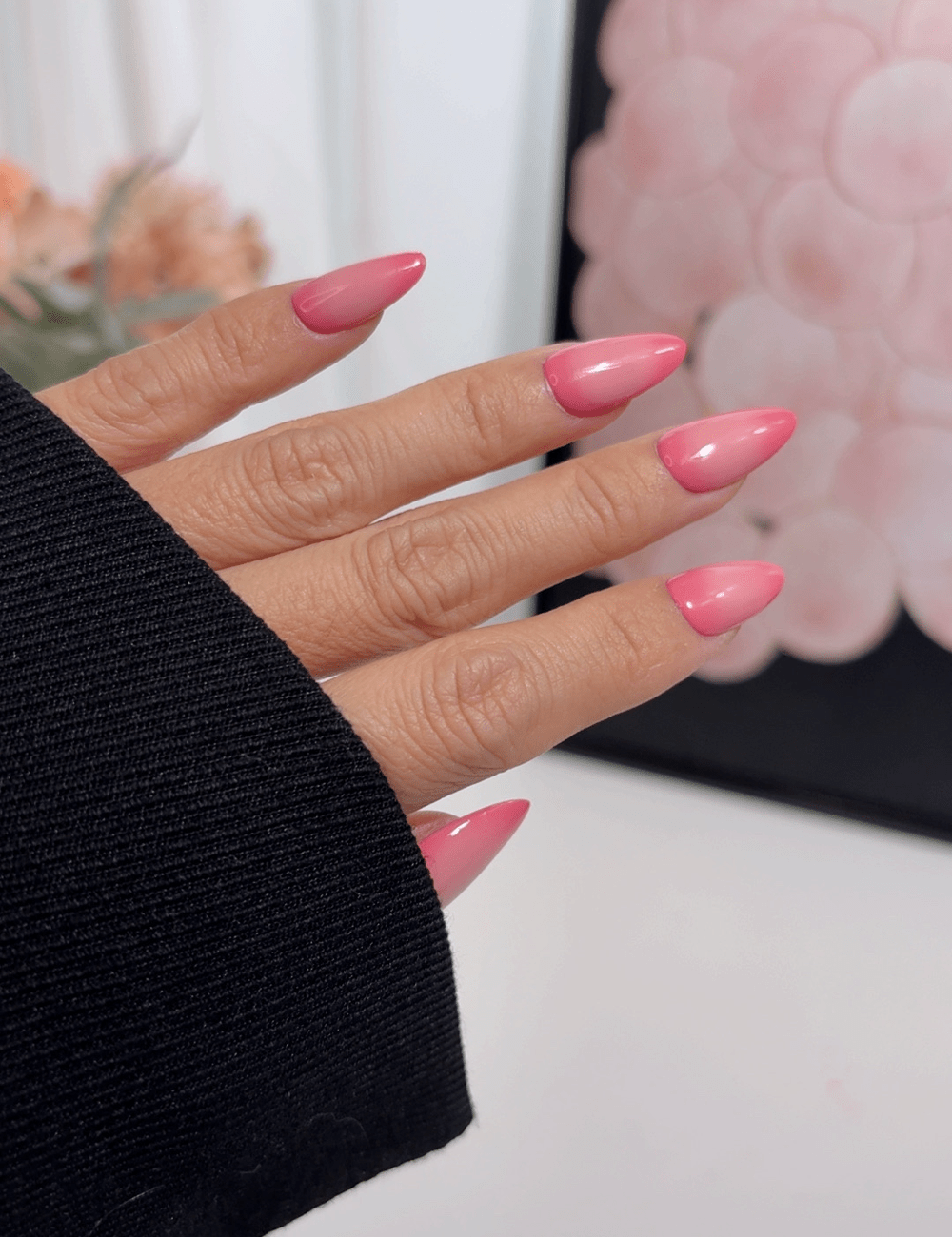 Medium Cherry Pink Ombré Press-On Nails – Glossy Almond Jelly Finish