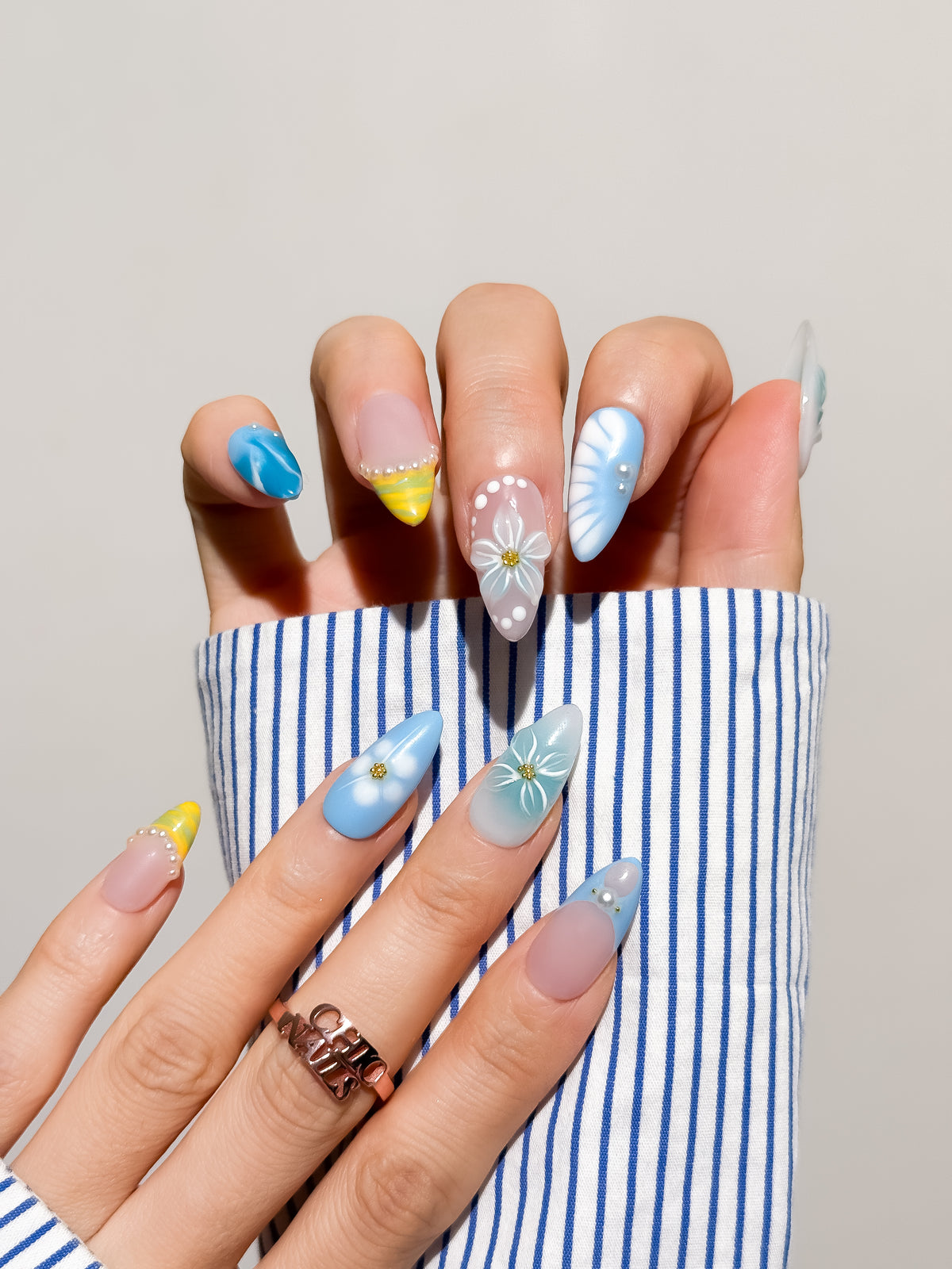 Azure Bloom Medium Almond Press On Nails