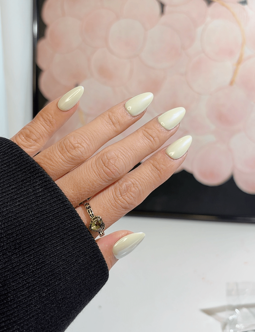 Cream White Press-On Nails
