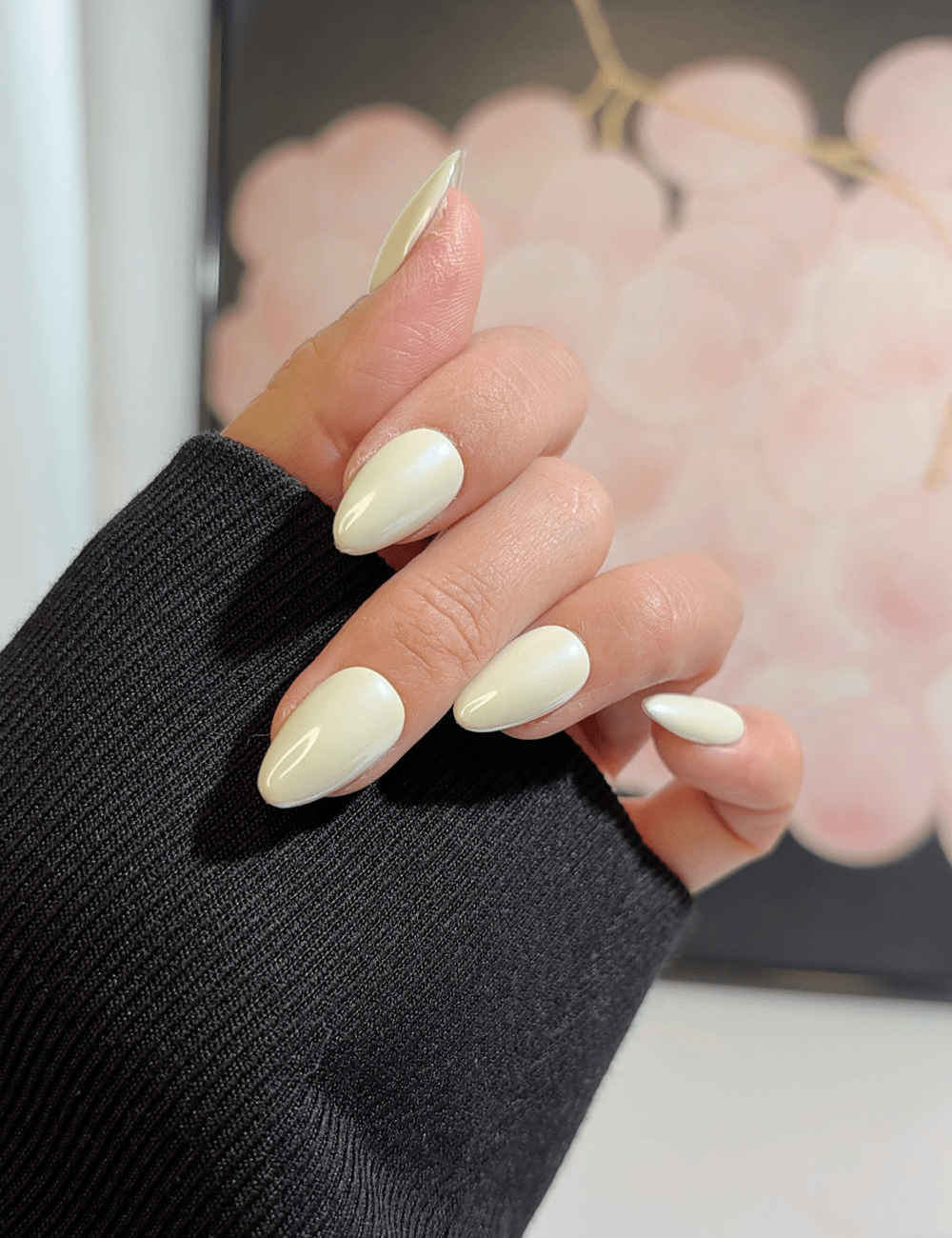 Cream White Press-On Nails