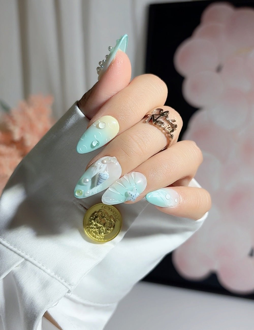 Mint Wave 3D Shell Press-On Nails – Almond Set