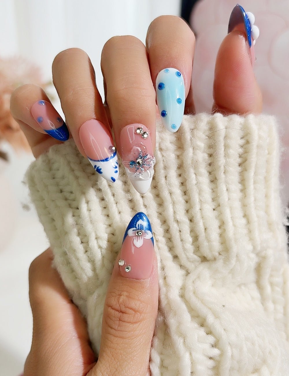 Ocean Bloom Press-On Nails – Blue Glitter, Florals & Polka Dot Mix