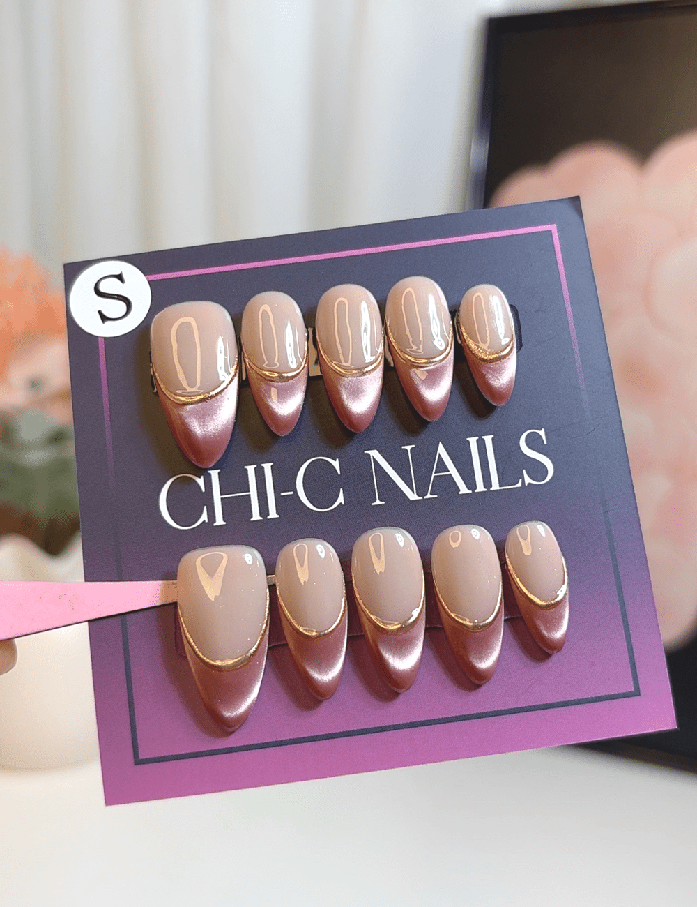 Short Chrome French Press-On Nails – Coffee Gold Edge Design in Almond Shape