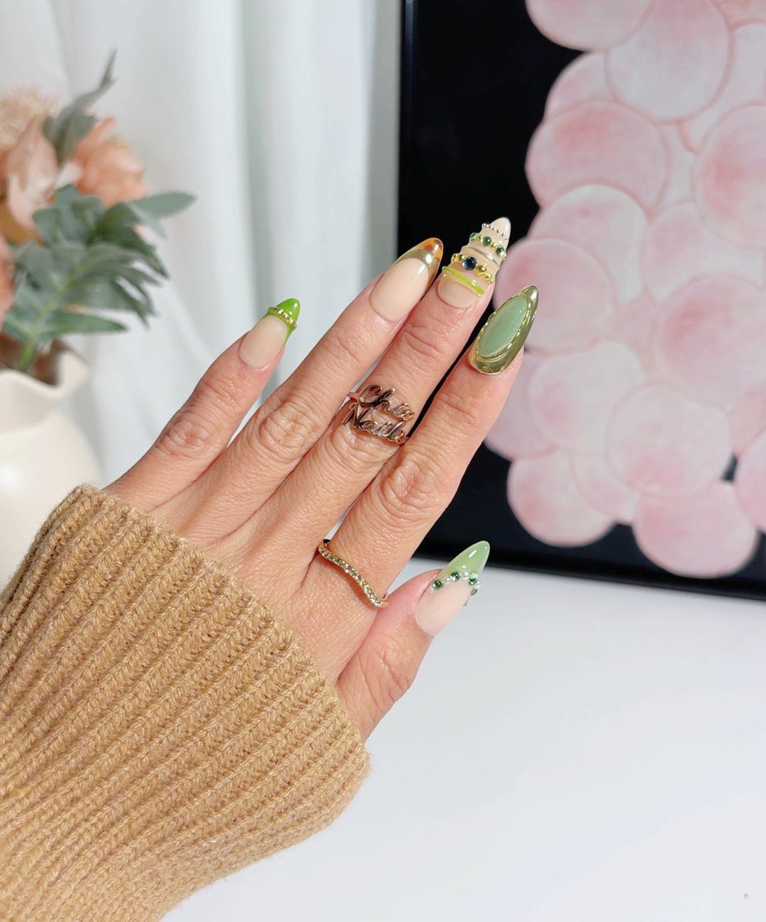 Green French Gold Almond Press-On Nails Set