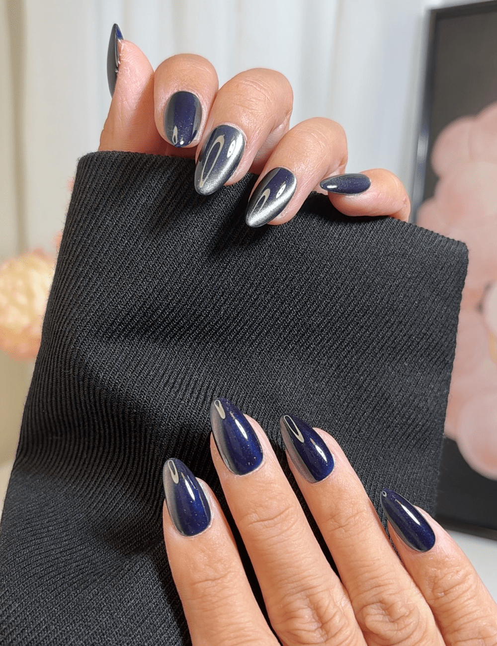 Midnight Cat Eye – Short Almond