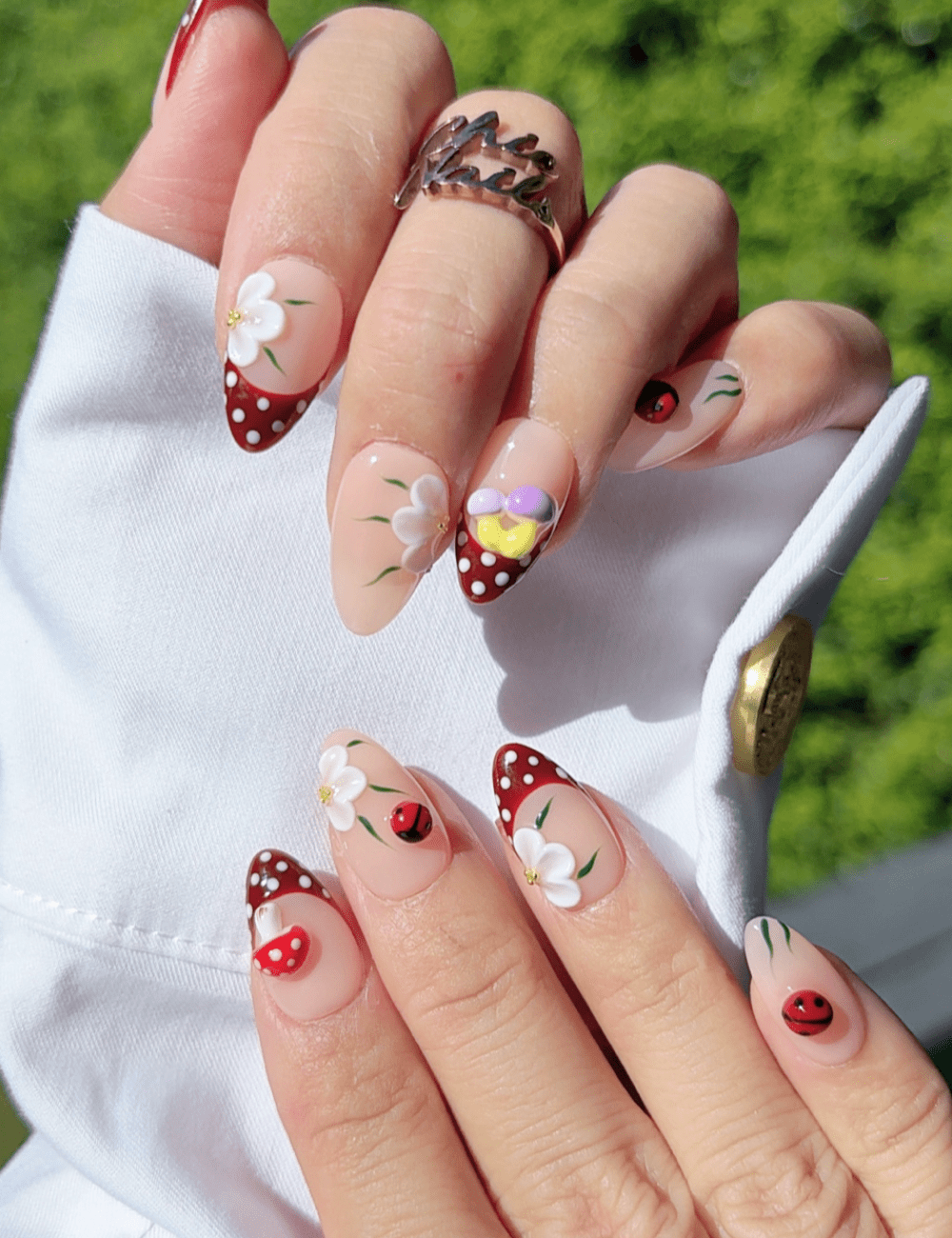 Strawberry Dot – 3D Floral Medium Almond Press-On Nails