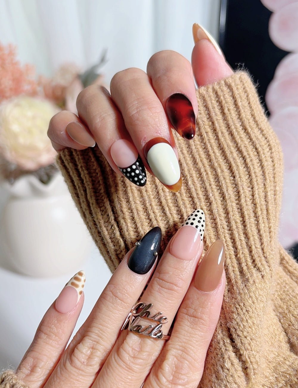 Tortoiseshell & Monochrome Medium Almond Nails