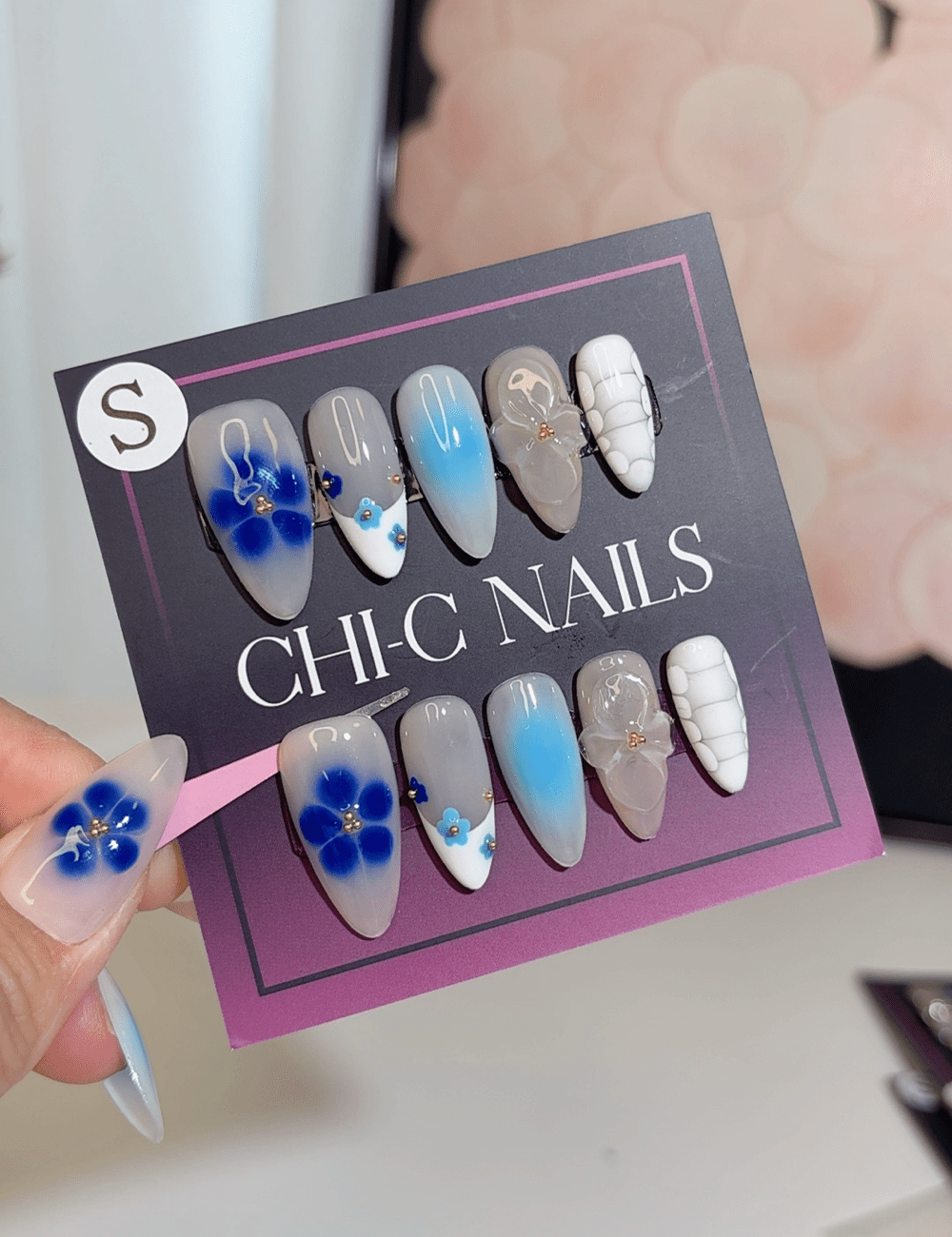 Blue Floral Gradient Press-On Nails
