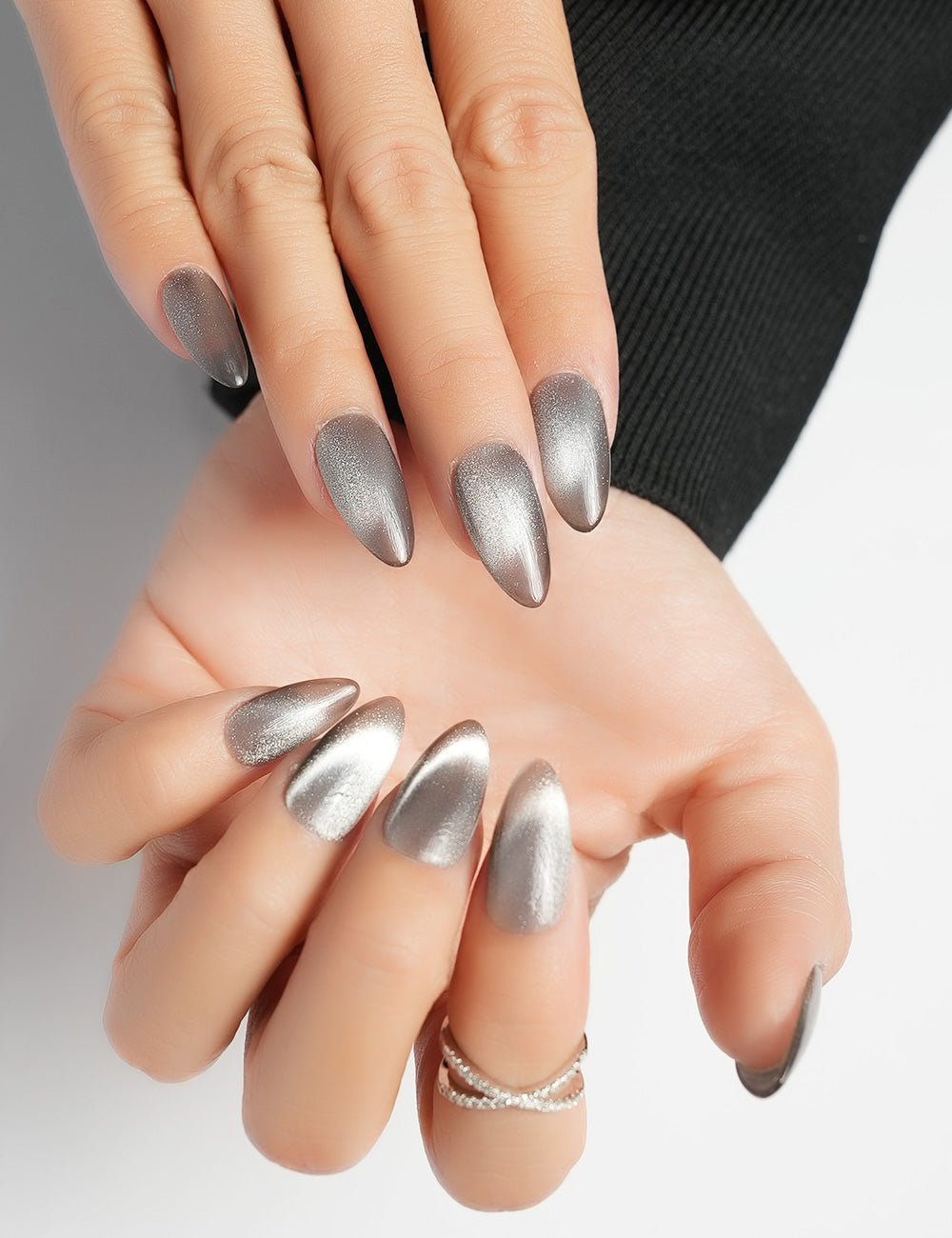 Silver Cat Eye