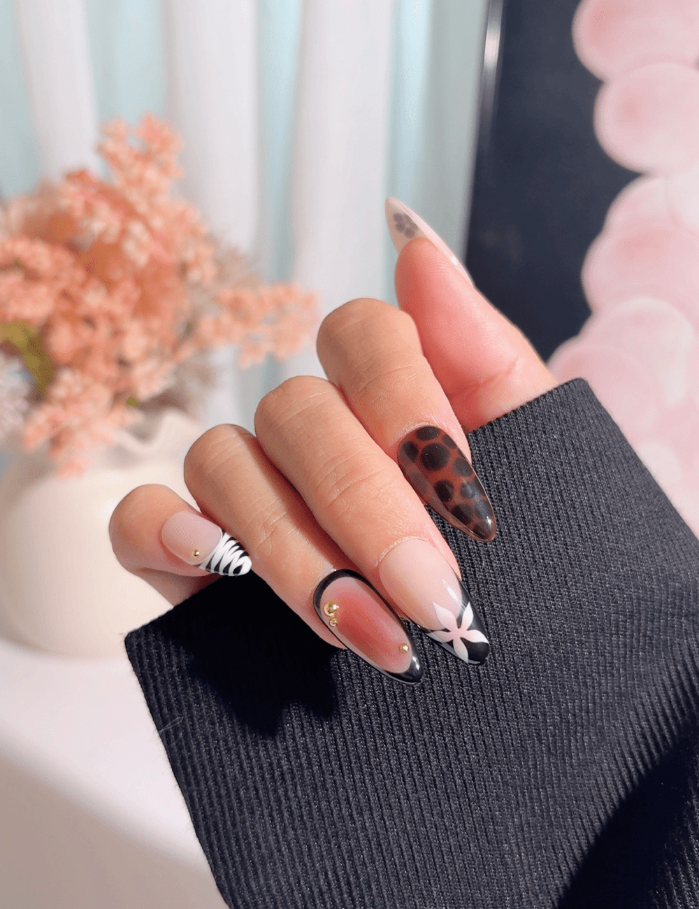 Black & Nude Floral Leopard Press-On Nails – Medium Almond