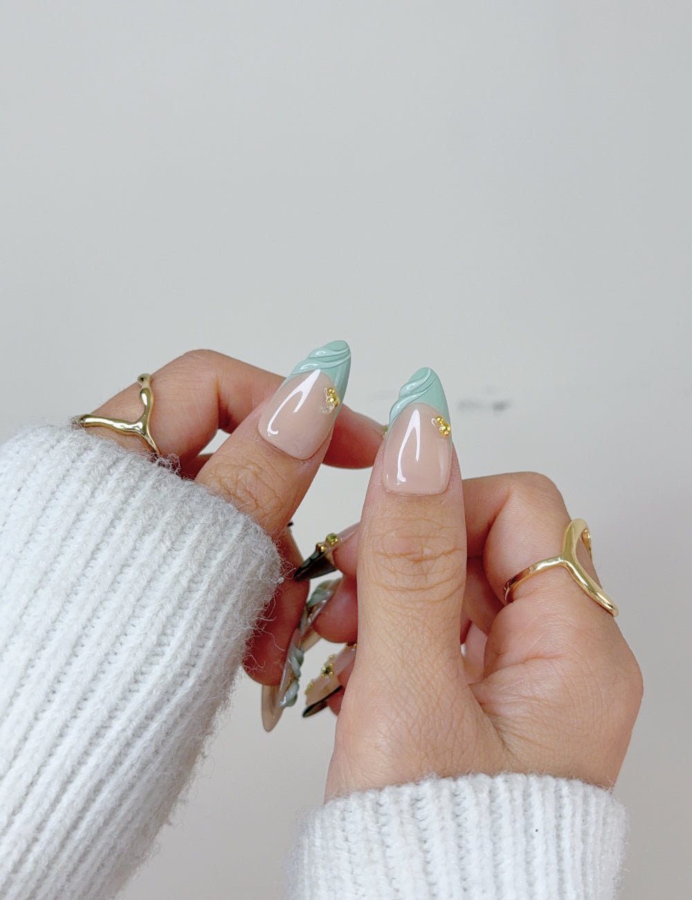 Emerald Green 3D Floral Medium Almond Press On Nails