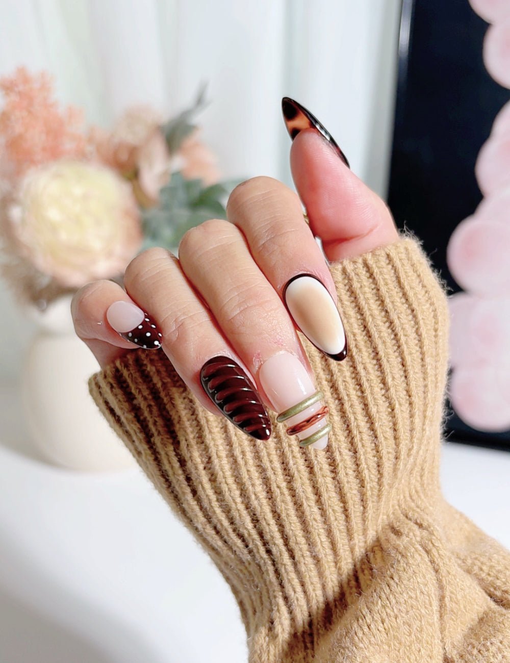 Dark Mocha Chocolate 3D Swirl & Gold Ring Press On Nails | Medium Almond Luxury Edition