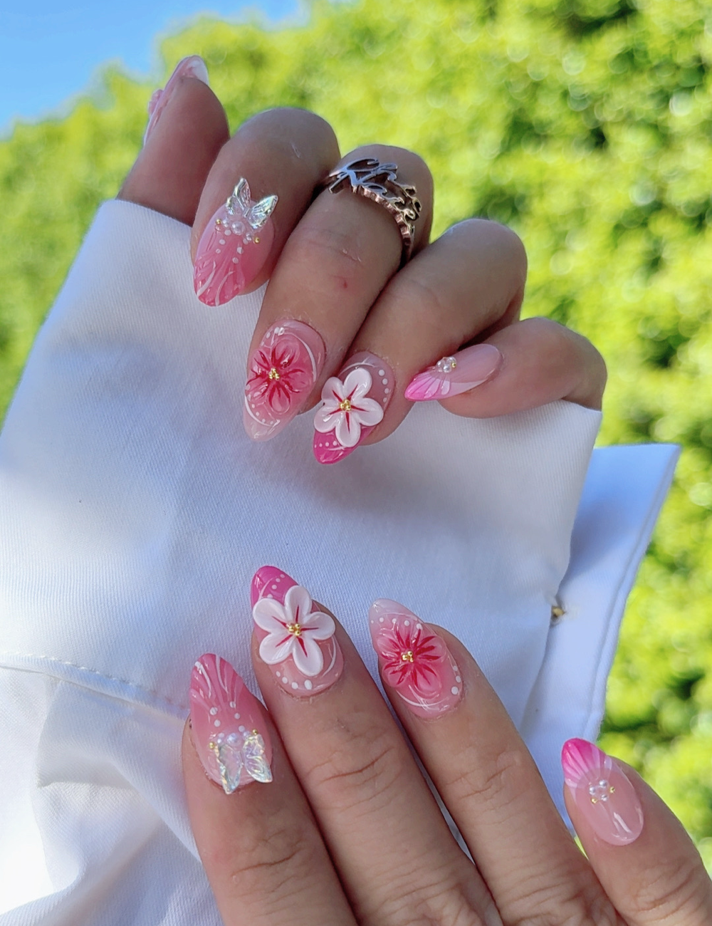 Strawberry Bloom – Pink 3D Flower Short Almond Press-On Nails