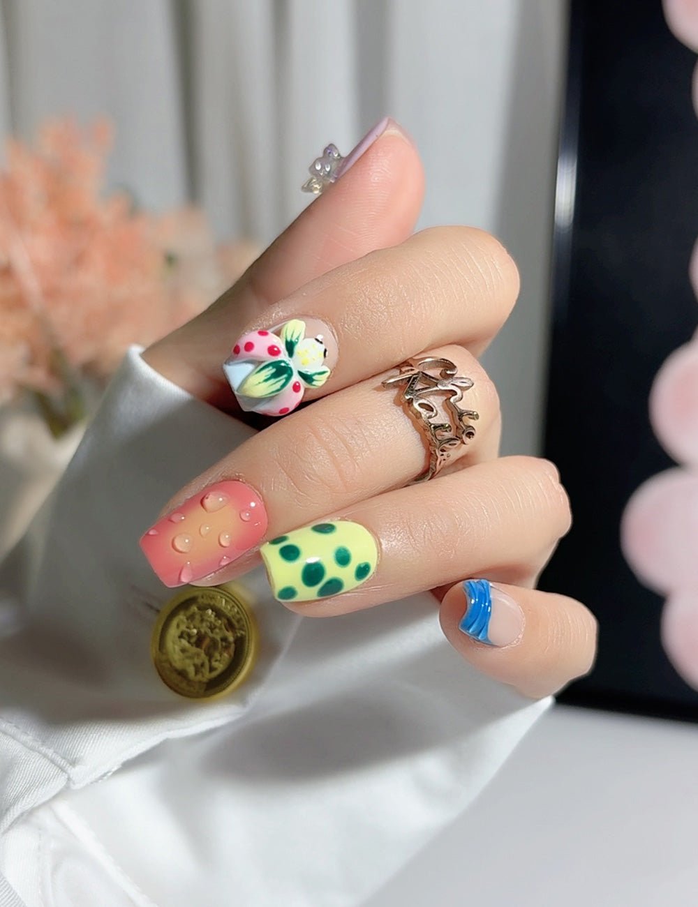 Playful Mix 3D Cute Nails – Colorful Press-On Set