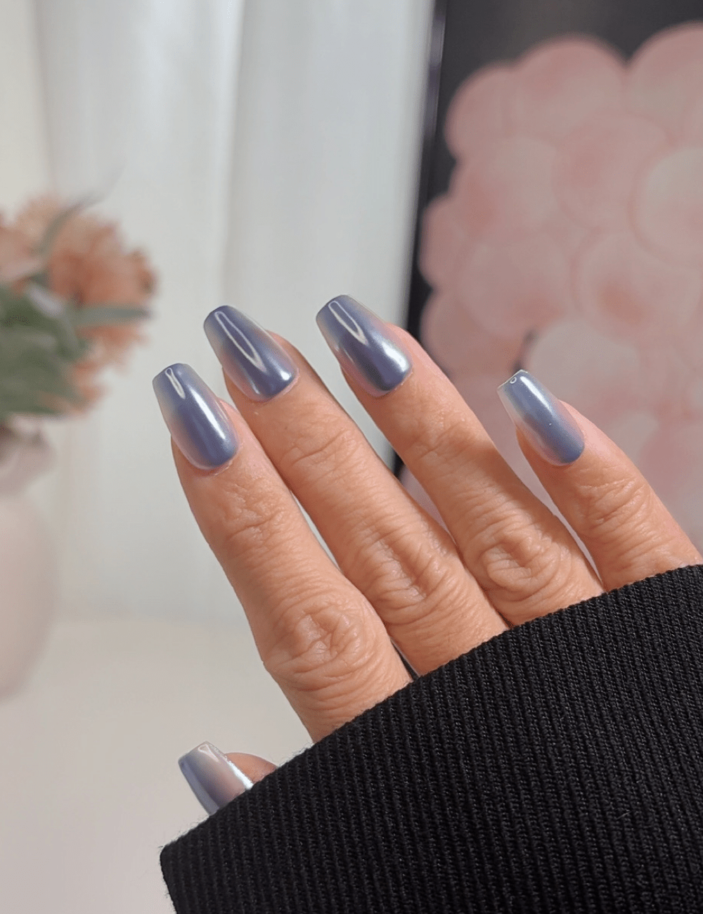 Icy Blue Ombré Press-On Nails – Short Square