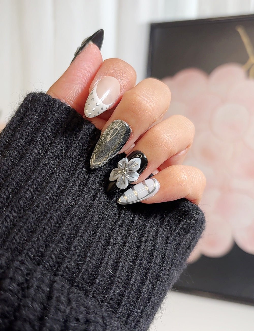 Monochrome Bloom – Black & Grey 3D Floral Press-On Nails (Medium Almond)