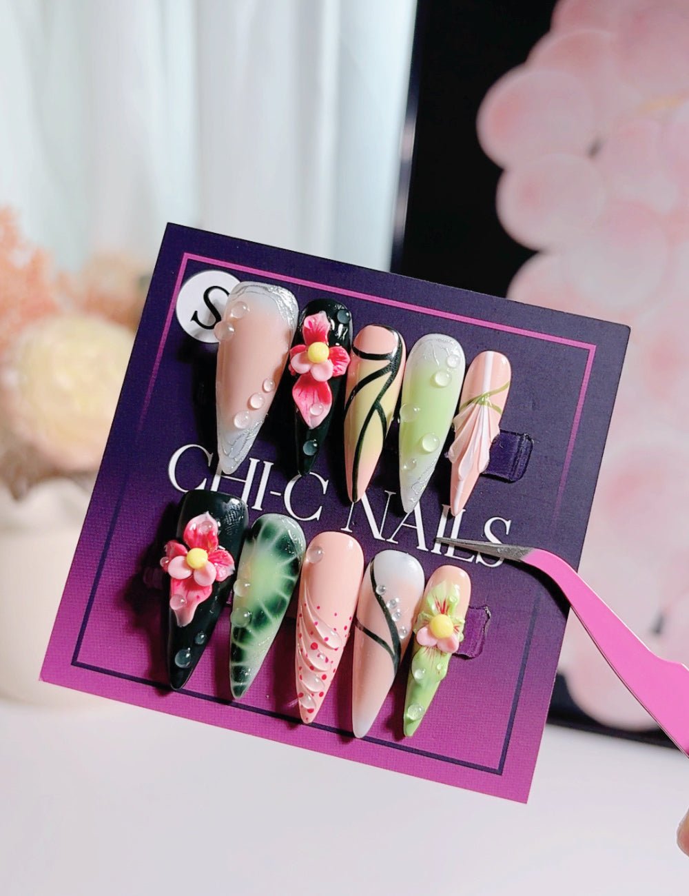 Stiletto Floral Press-On Nails – 3D Flower Green Gradient Abstract Nails