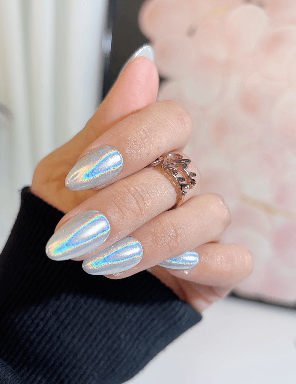 Holographic Chrome Press-On Nails – Iridescent Shine | CHICNAILS