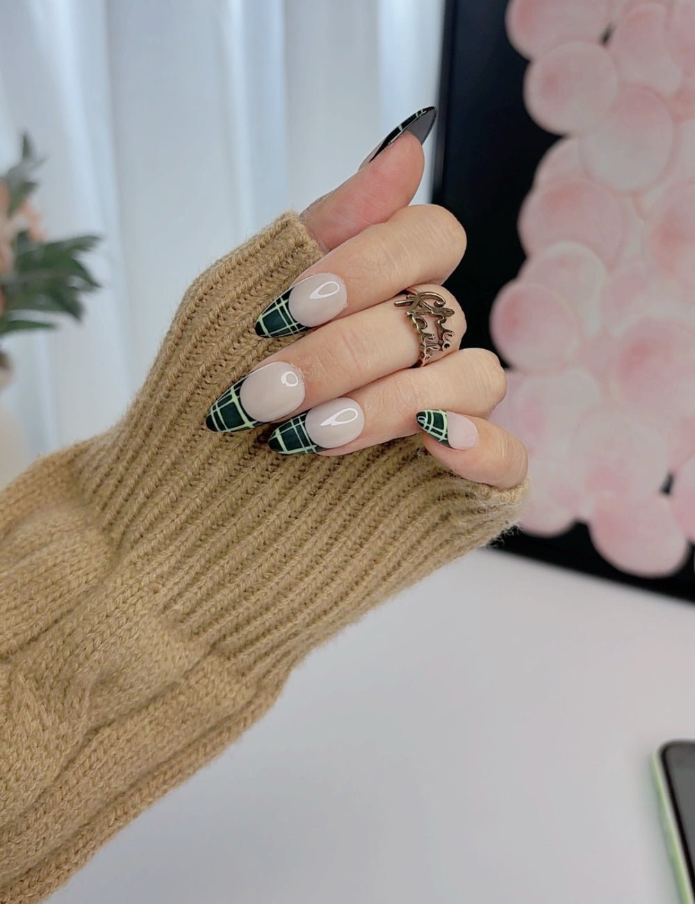 Forest Plaid French Press-On Nails