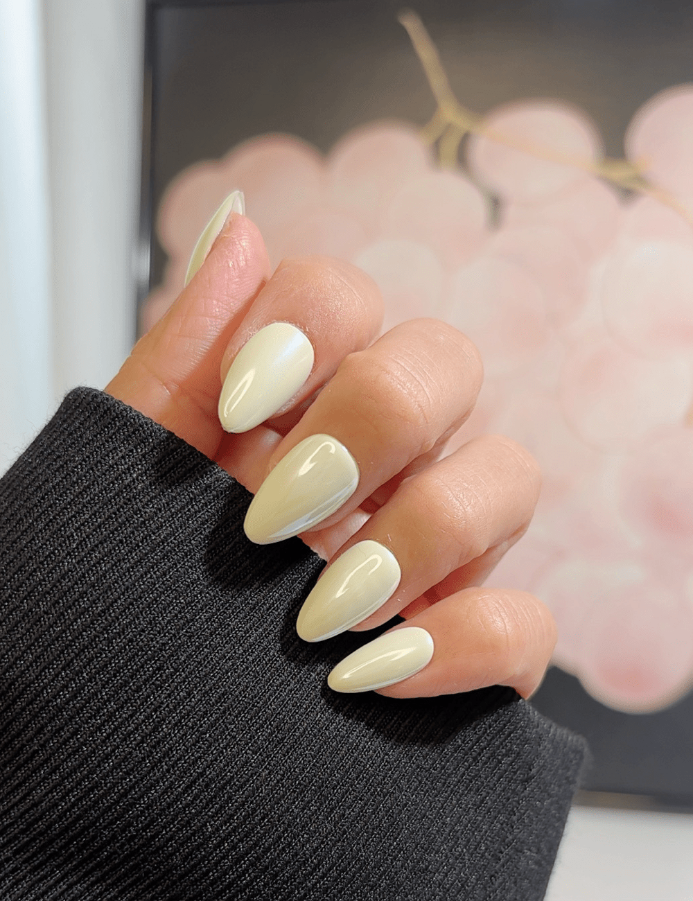 Cream White Press-On Nails