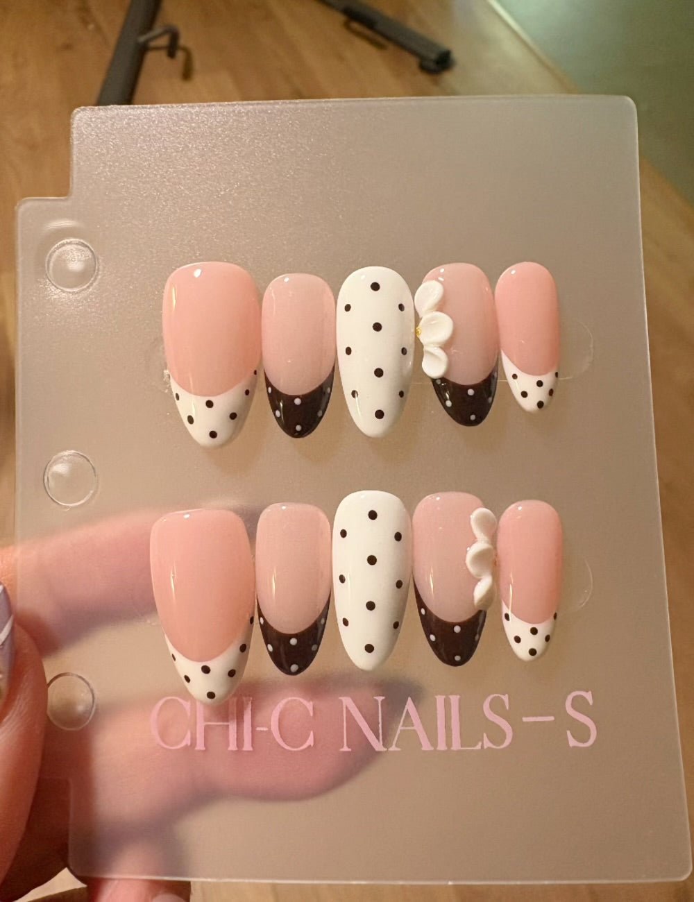 Cocoa Petals Floral French Press On Nails Medium Almond