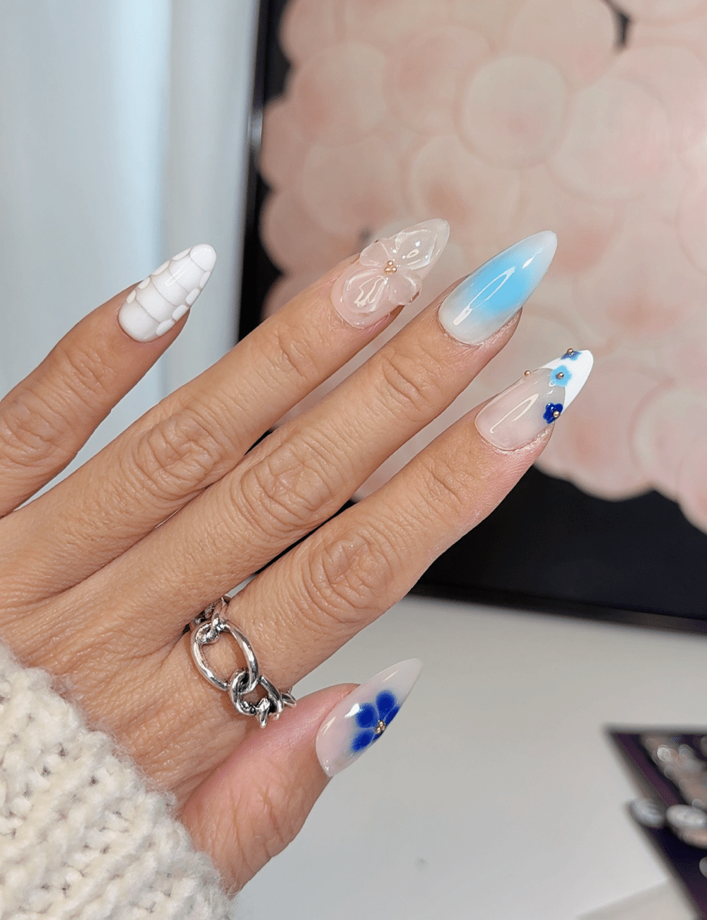 Blue Floral Gradient Press-On Nails