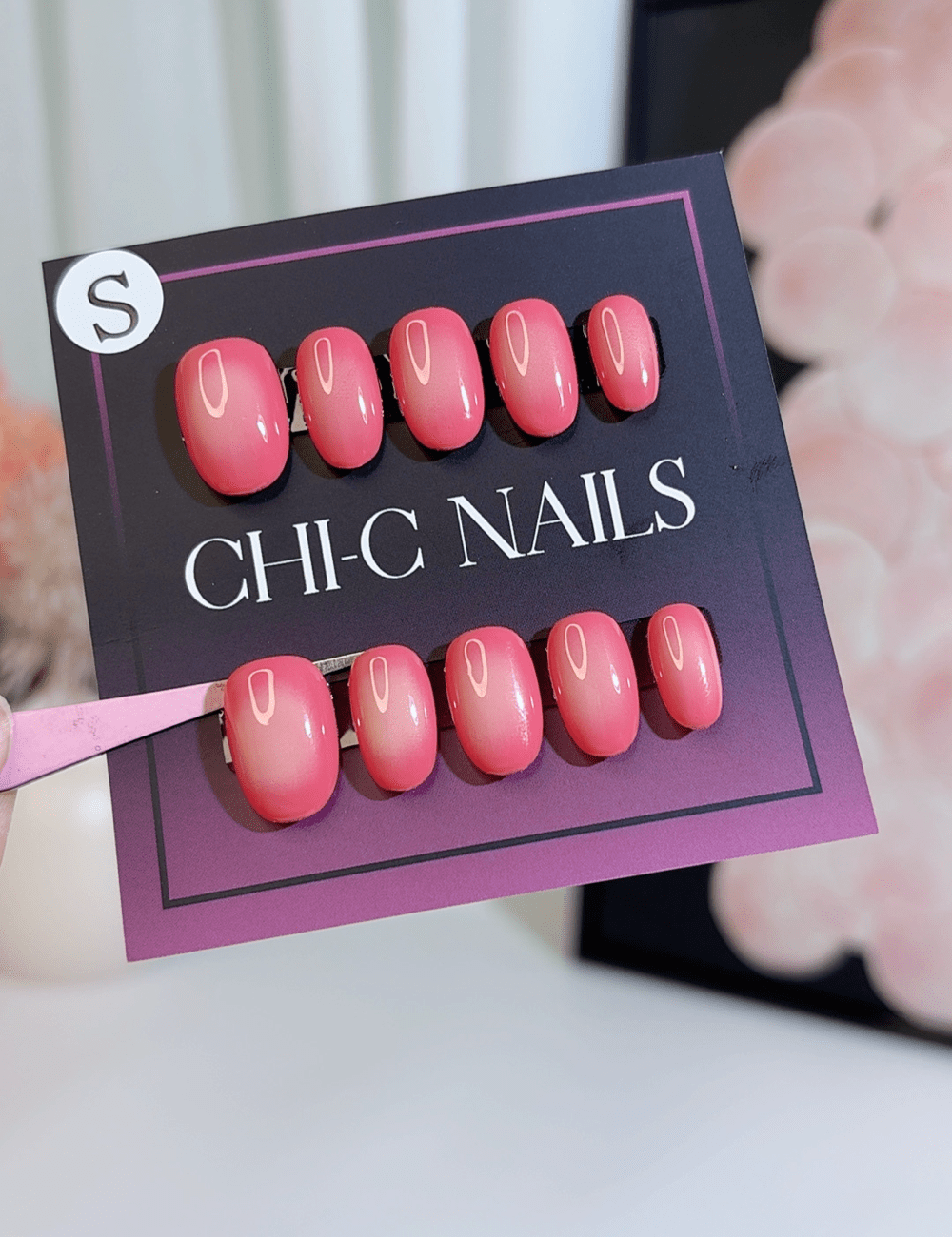 Pink Ombre Press-On Nails – Soft Gradient Glow | CHICNAILS