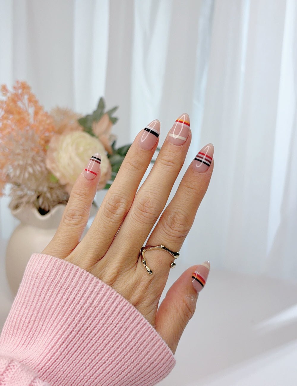 Plaid Stripe Press On Nails Handmade Reusable Fake Nails Short Almond