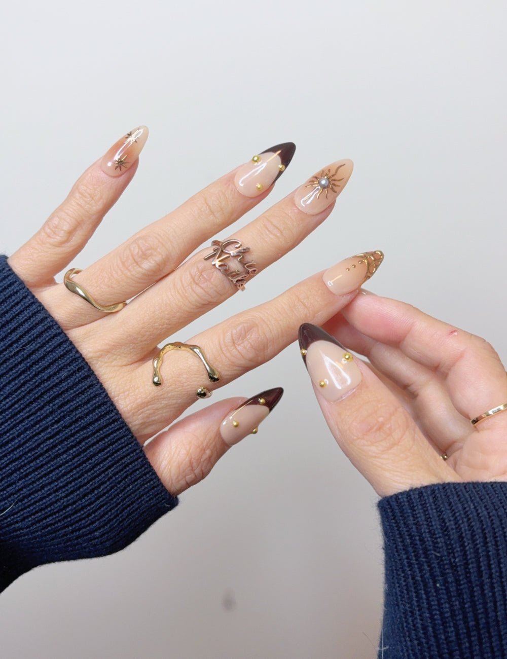 Handmade Mocha Celestial Press-On Nails – Medium Almond