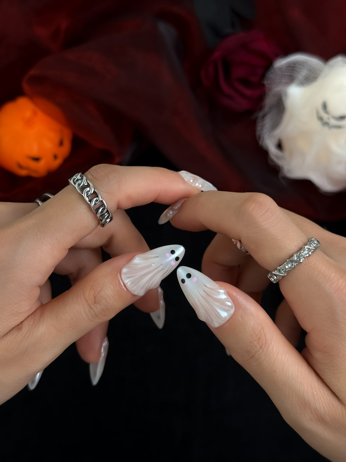 Pearl Ghost Medium Almond Press On Nails