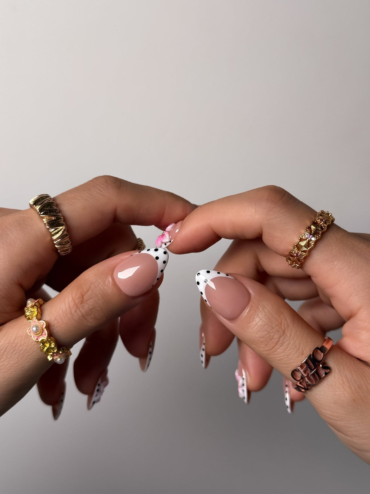 Rosé Dottie 3D Floral French Press On Nails Short Almond
