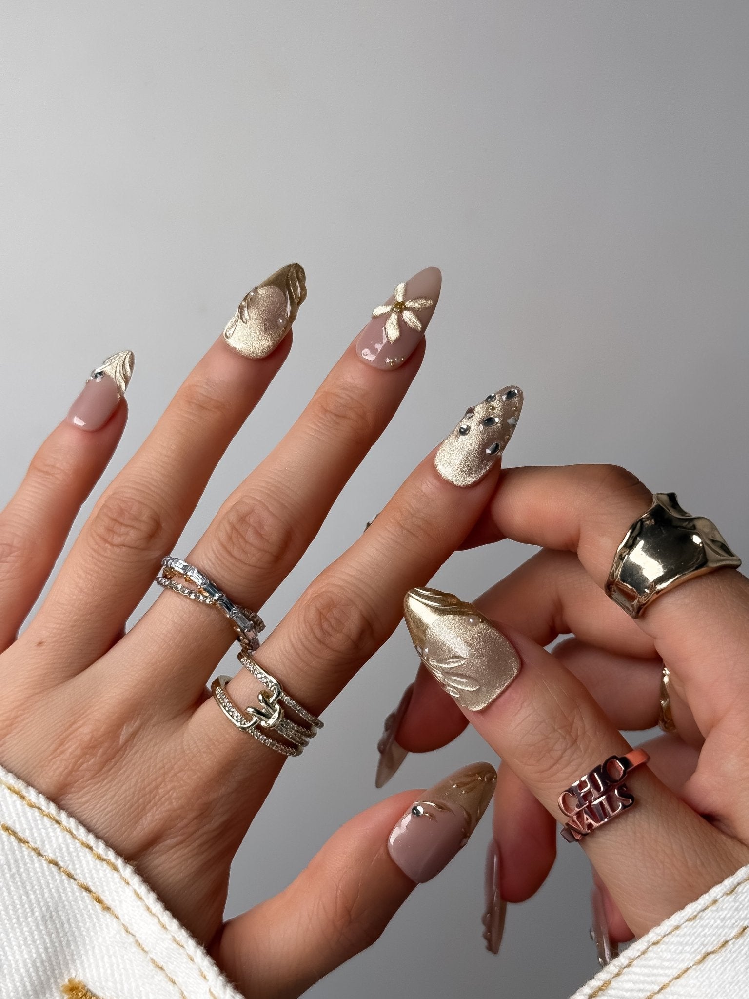 Champagne Blossom Press On Nails – Medium Almond